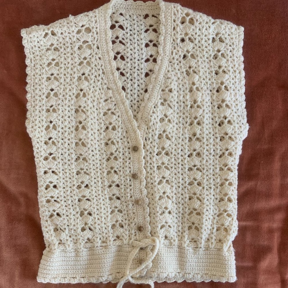 Unbranded || vintage sweater vest